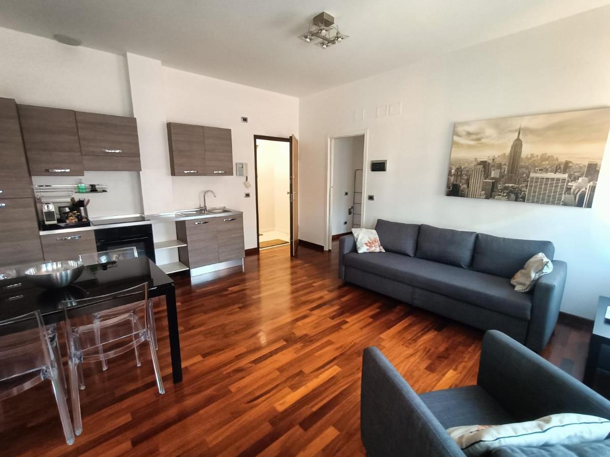 Style Homes Brera San Marco 29 Милано Екстериор снимка